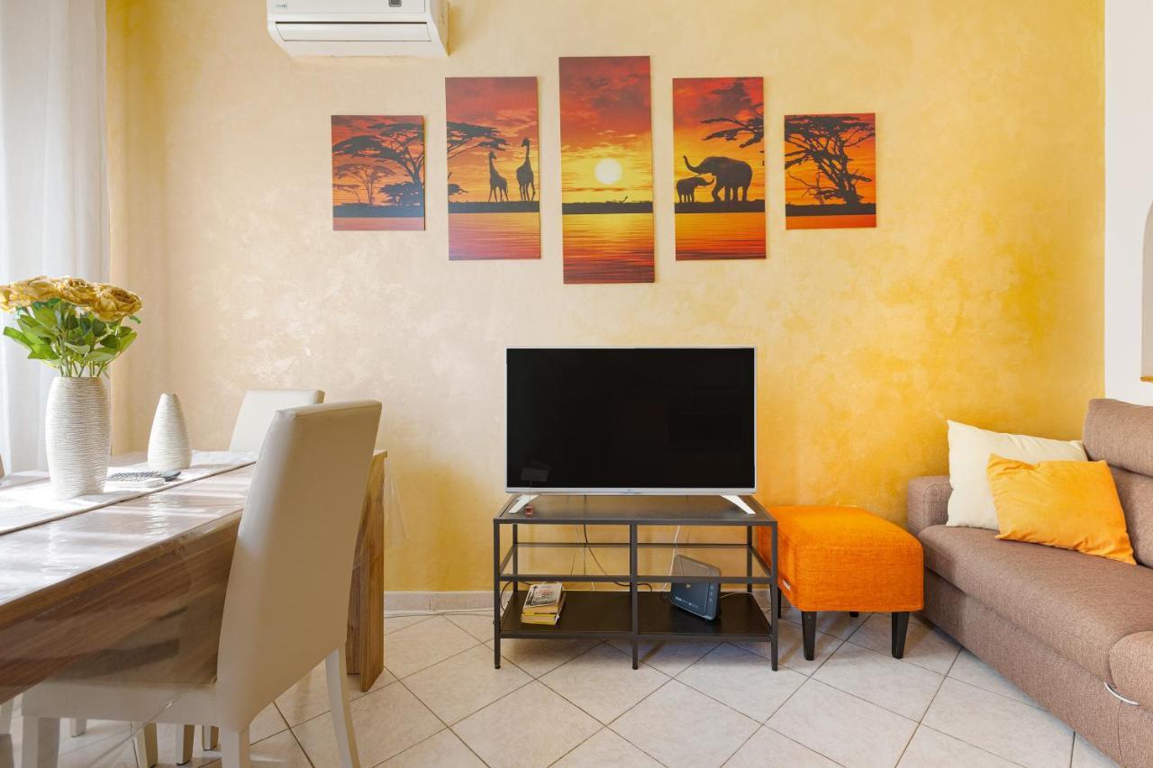 Ferienwohnung Udine M2 Balcony Apt Mailand Exterior foto