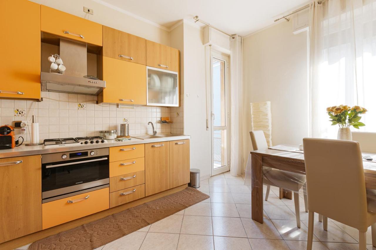 Ferienwohnung Udine M2 Balcony Apt Mailand Exterior foto